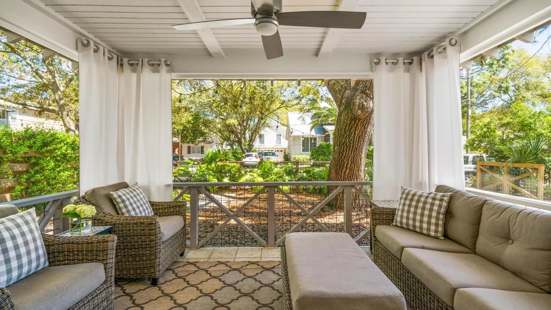 Tabbystone - 4323 Fourteenth Street *