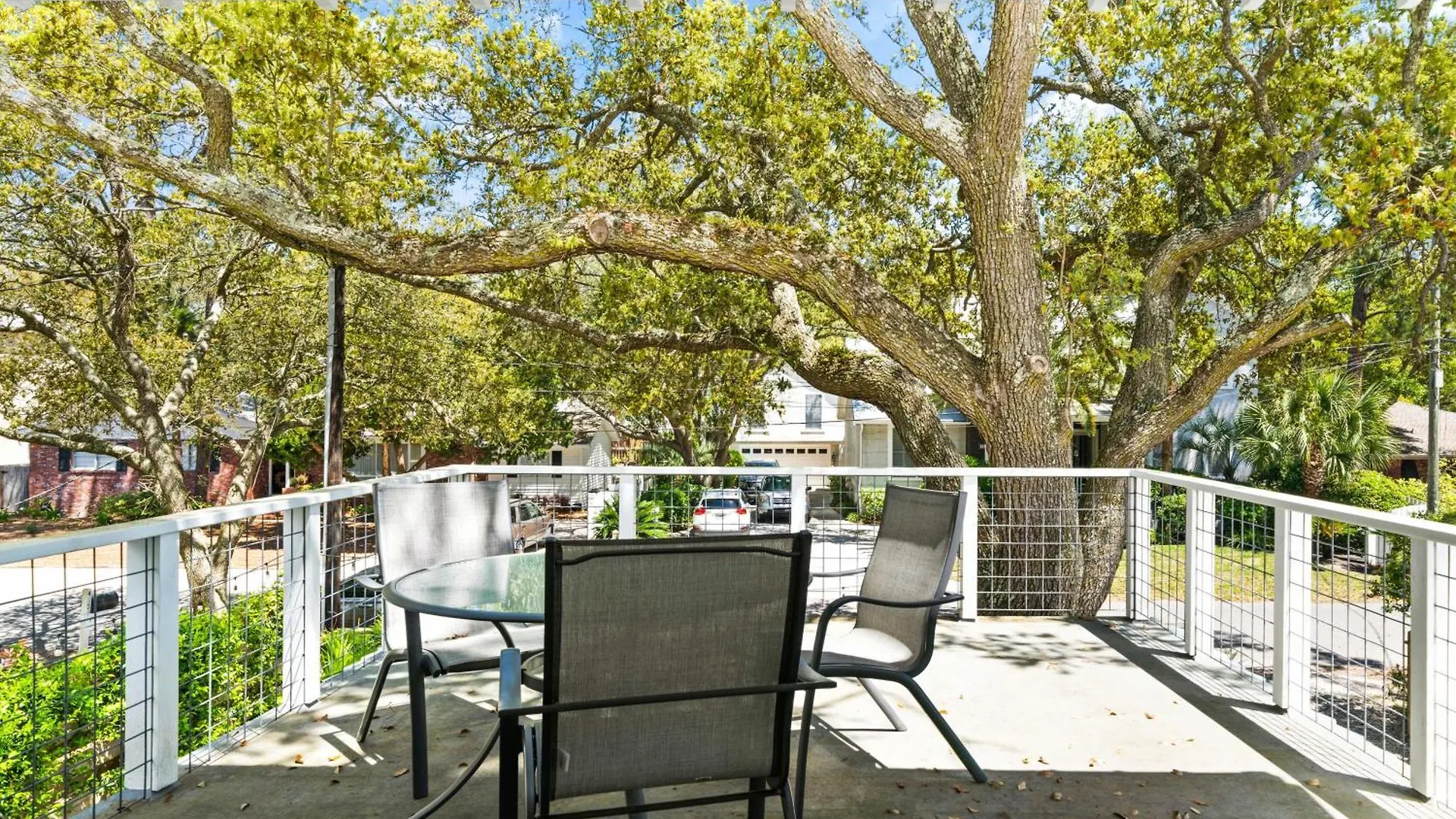 Tabbystone - 4323 Fourteenth Street St. Simons Island