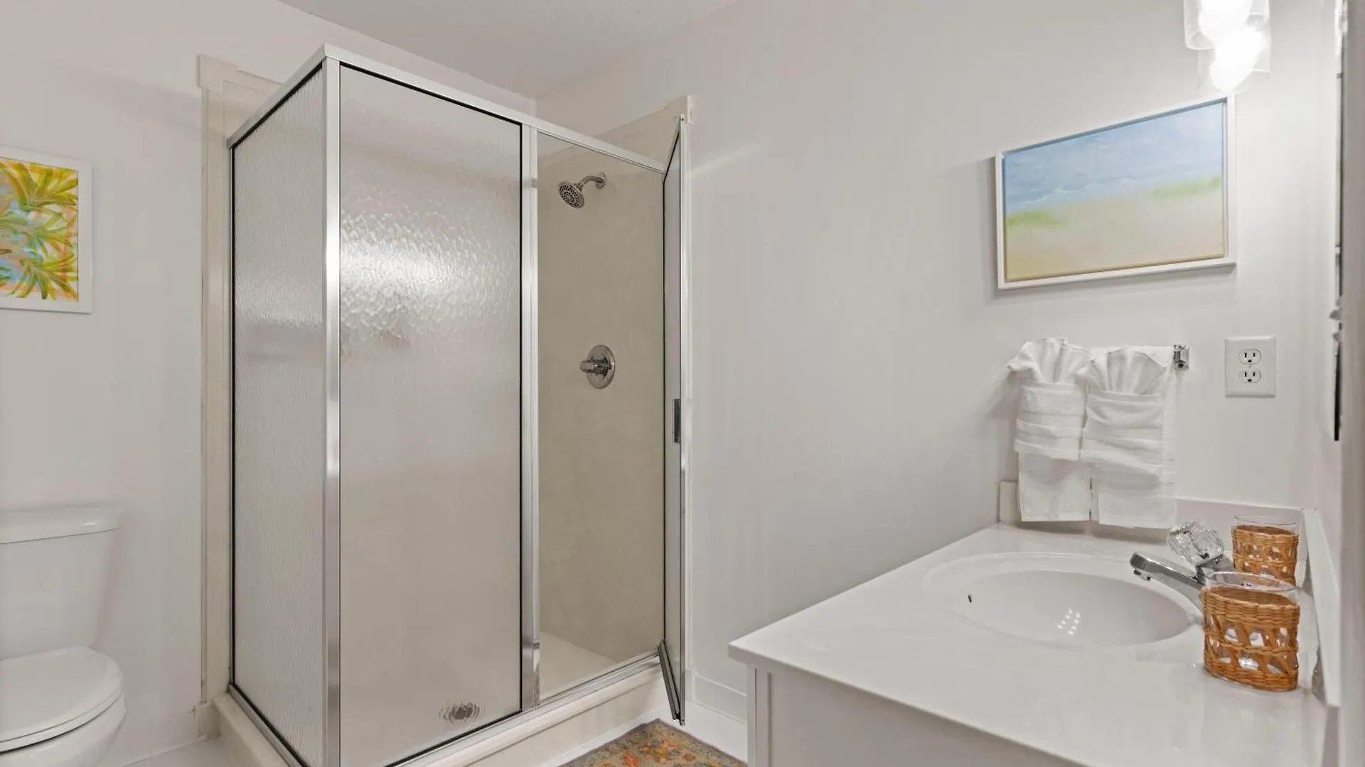 Amorosea - 1905 Bruce Drive Holiday home *