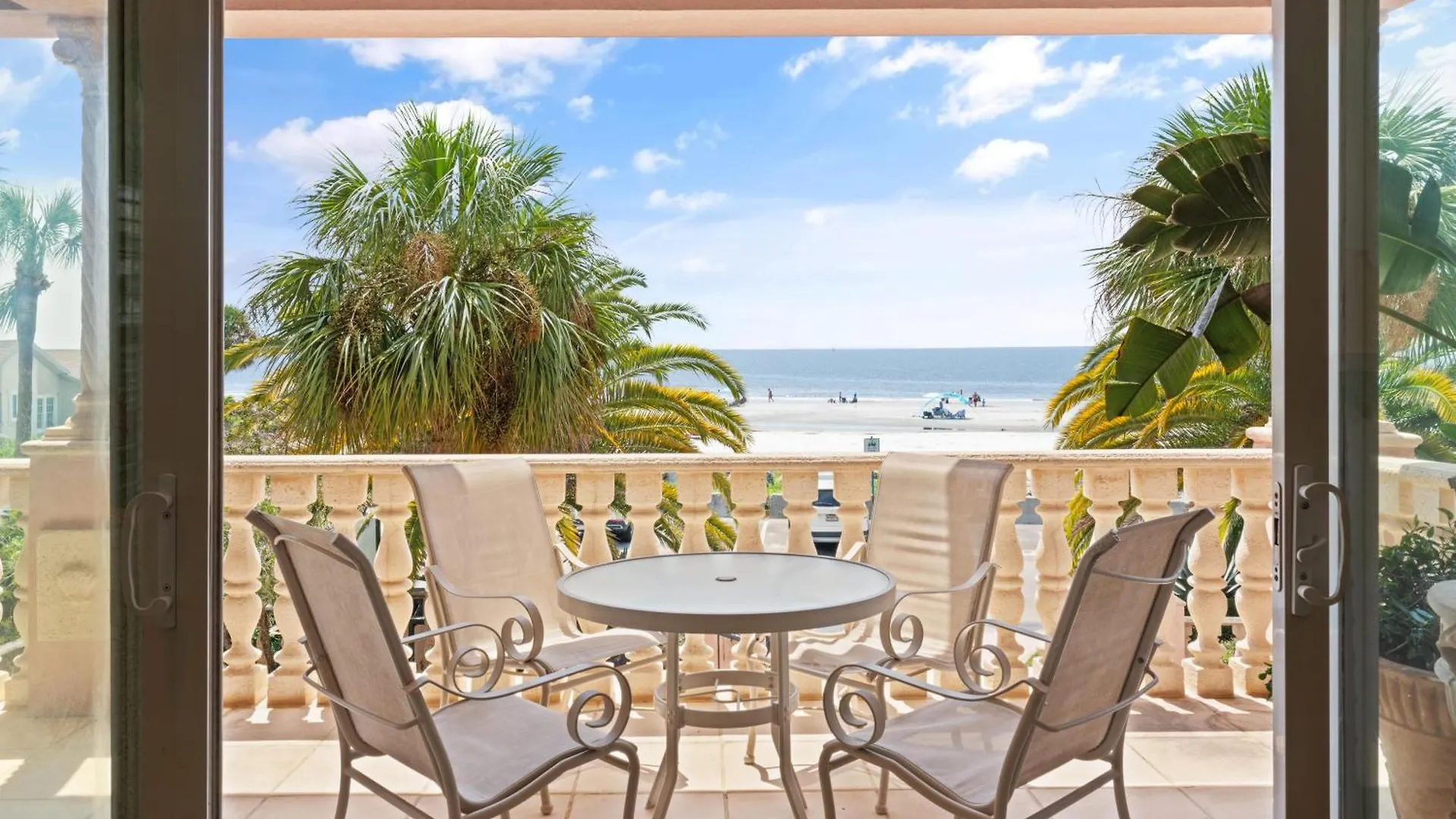 Holiday home Beachside Retreat - 907 Beachview Drive