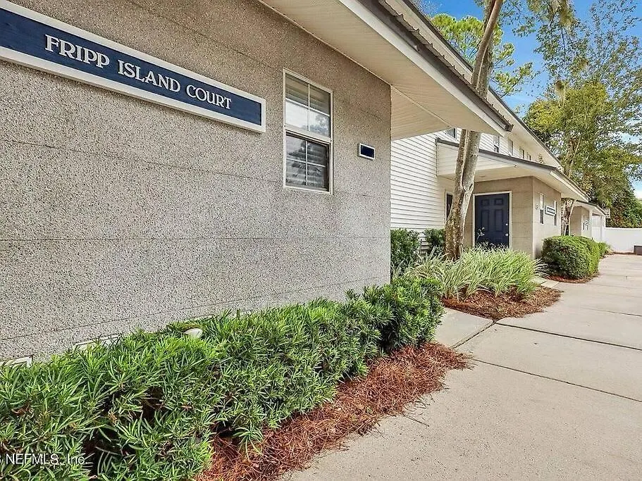 Holiday home Desirable South End - 5 Minutes To Beach! Walk To Dining/shopping! St. Simons Island