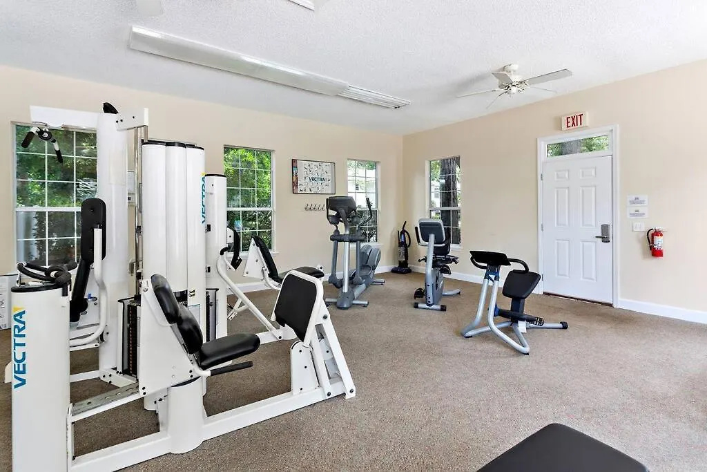 Desirable South End - 5 Minutes To Beach! Walk To Dining/shopping! * St. Simons Island