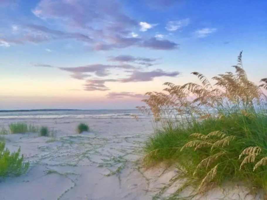 Holiday home Desirable South End - 5 Minutes To Beach! Walk To Dining/shopping! St. Simons Island