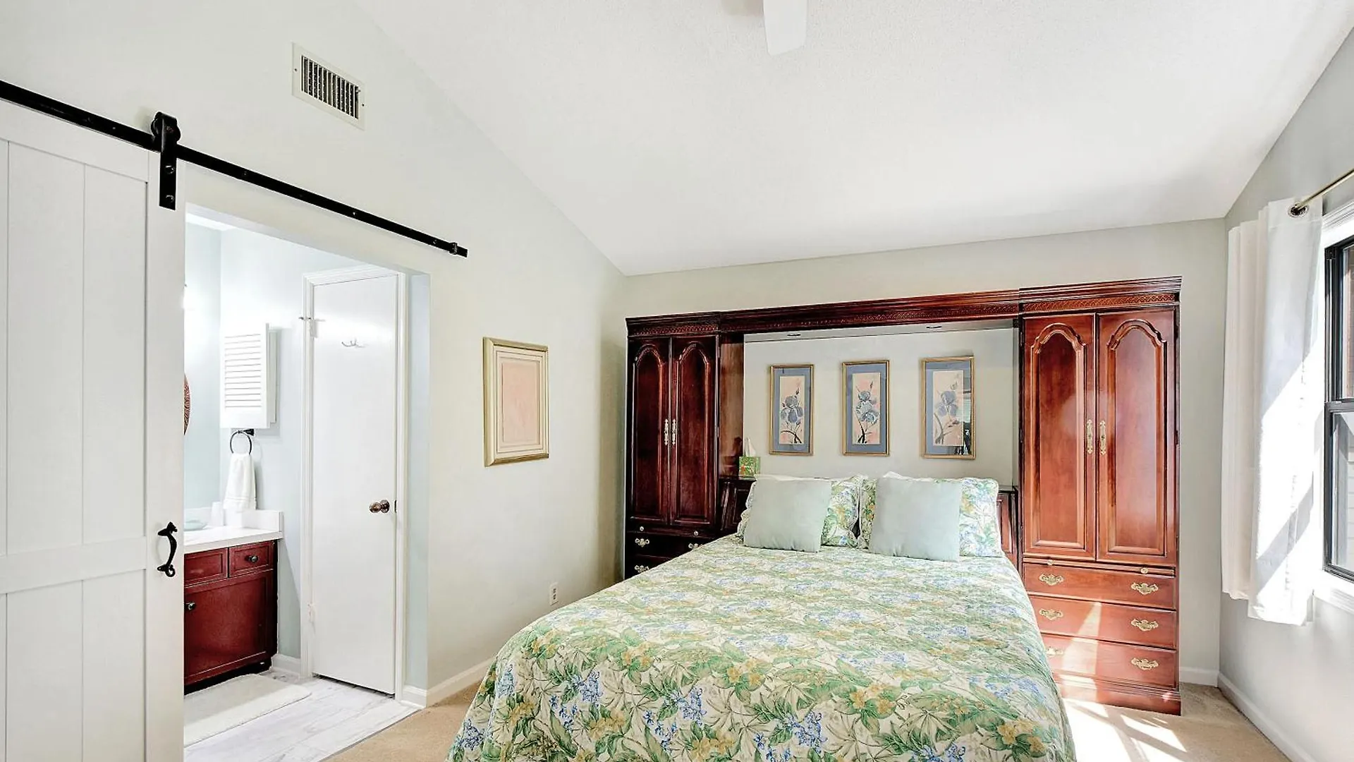 Harbour Oaks 604 St. Simons Island