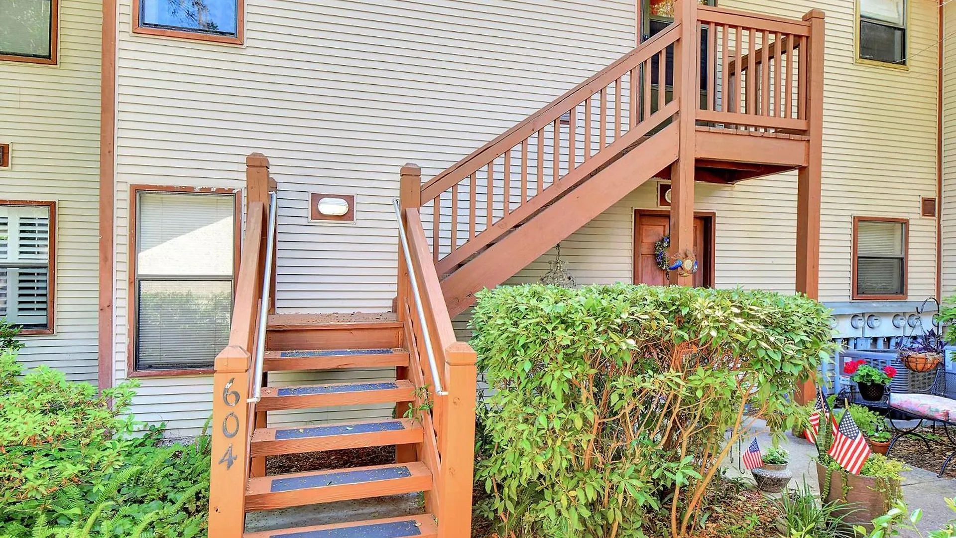 Harbour Oaks 604 St. Simons Island