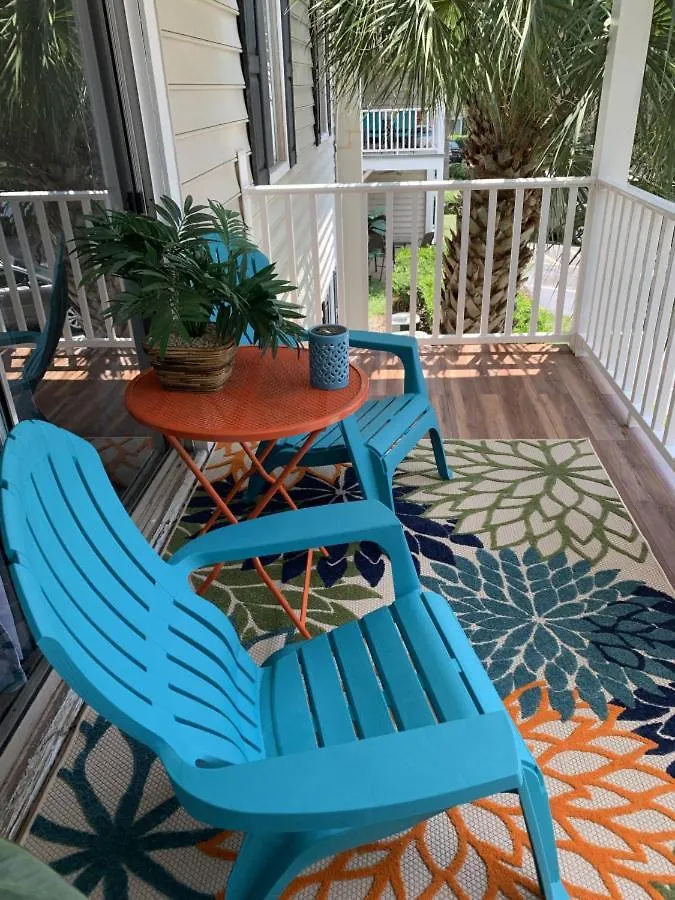 E4 Ocean Walk Two Bedroom Two Bath Sooo Comfortable. * St. Simons Island