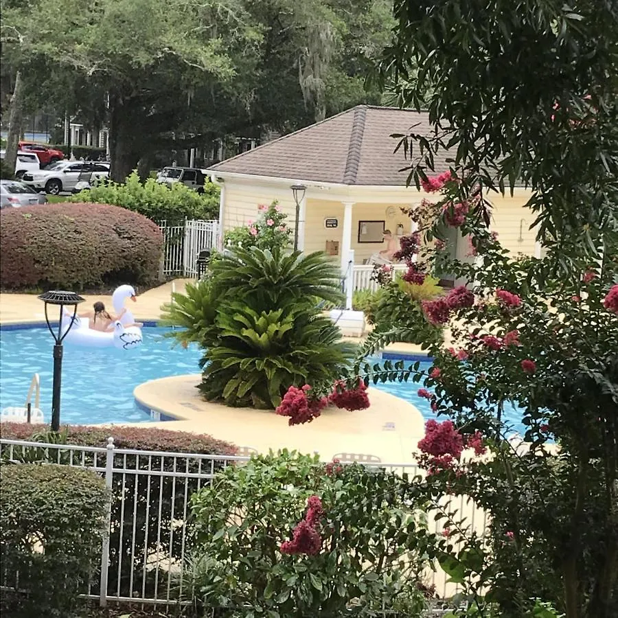 Holiday home E4 Ocean Walk Two Bedroom Two Bath Sooo Comfortable. St. Simons Island