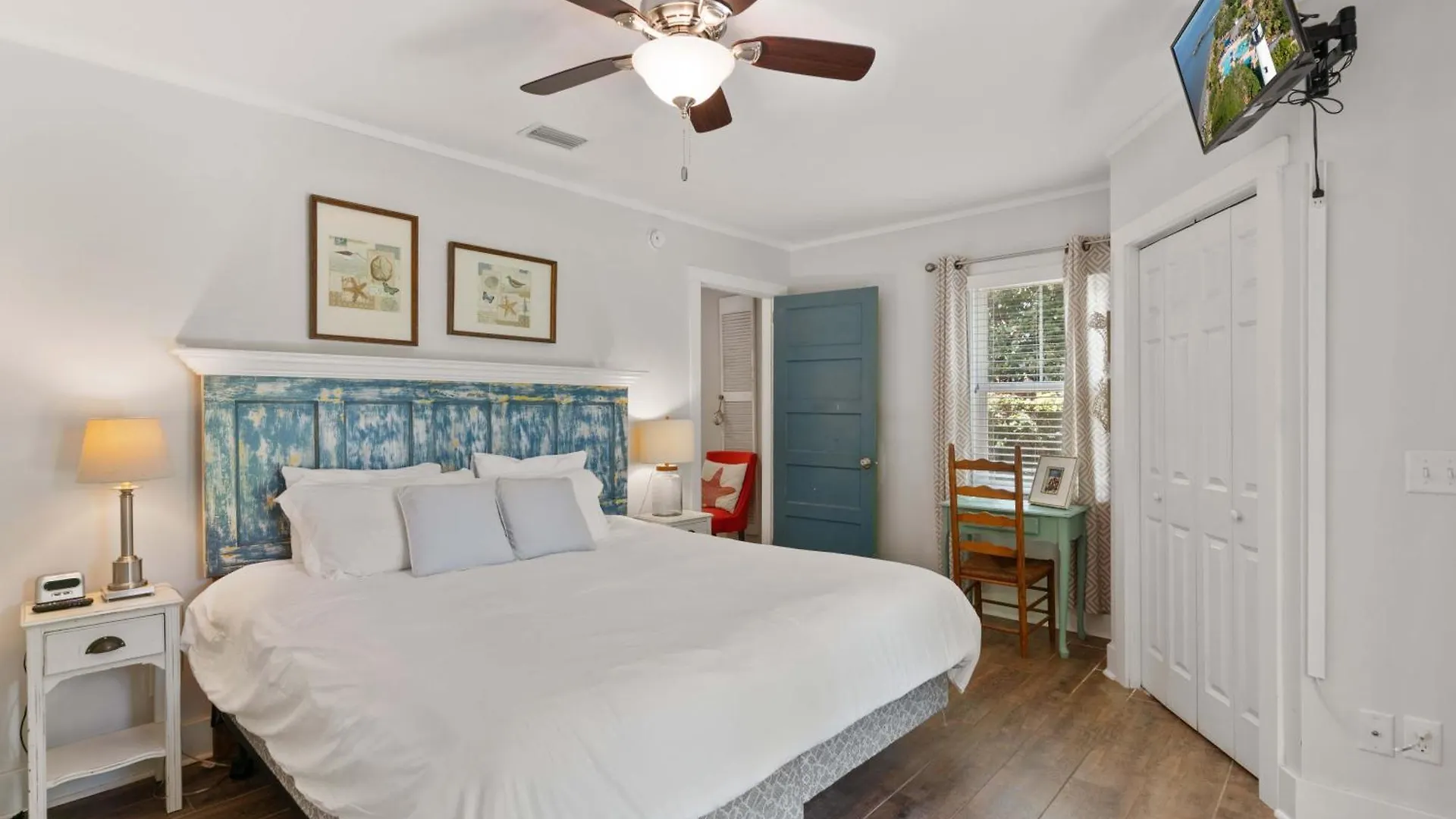 The Porchside - 1725 Bruce Drive * St. Simons Island
