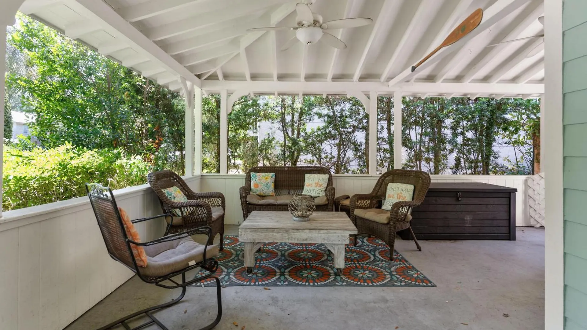 The Porchside - 1725 Bruce Drive Holiday home *