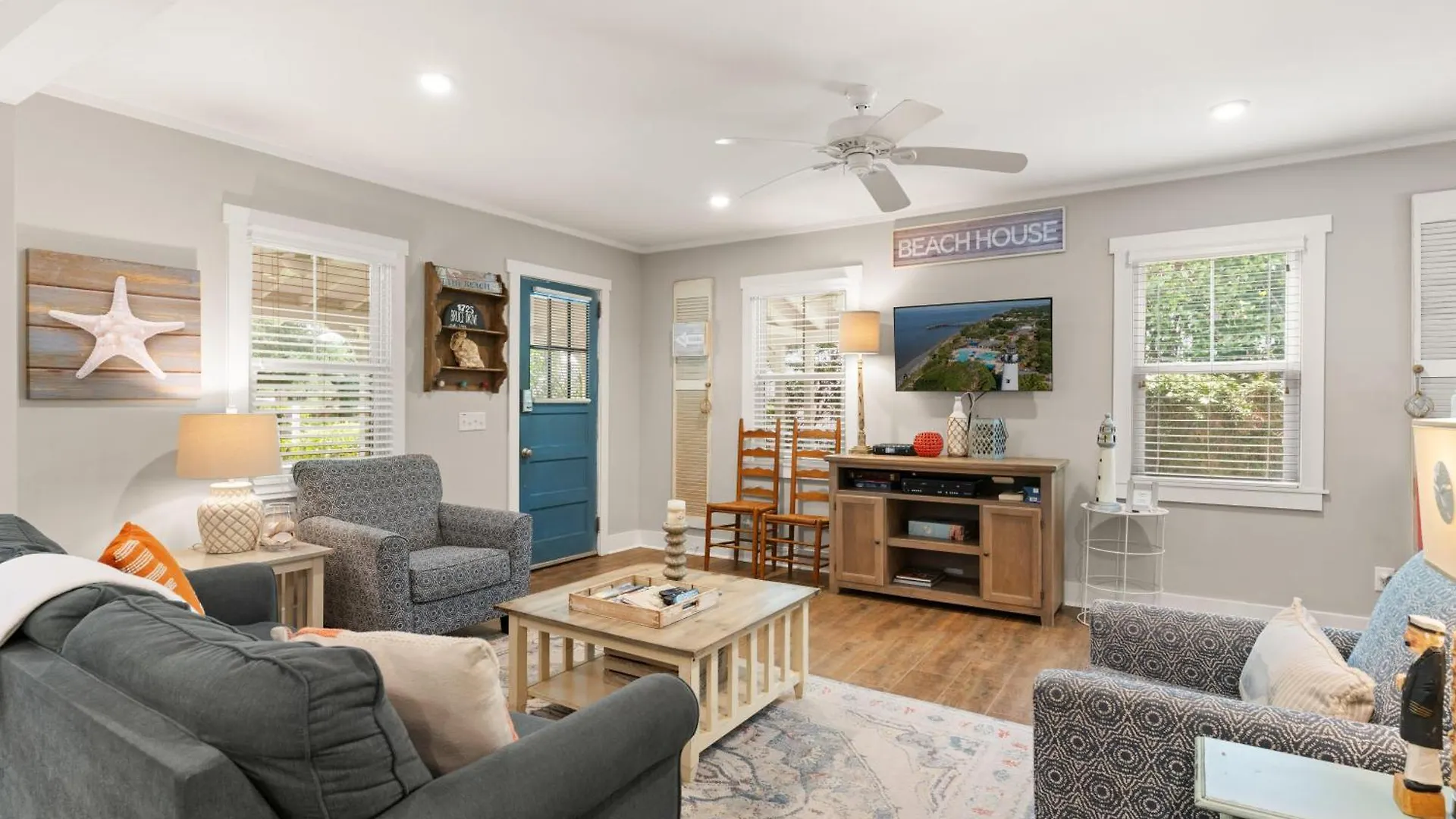 Holiday home The Porchside - 1725 Bruce Drive *