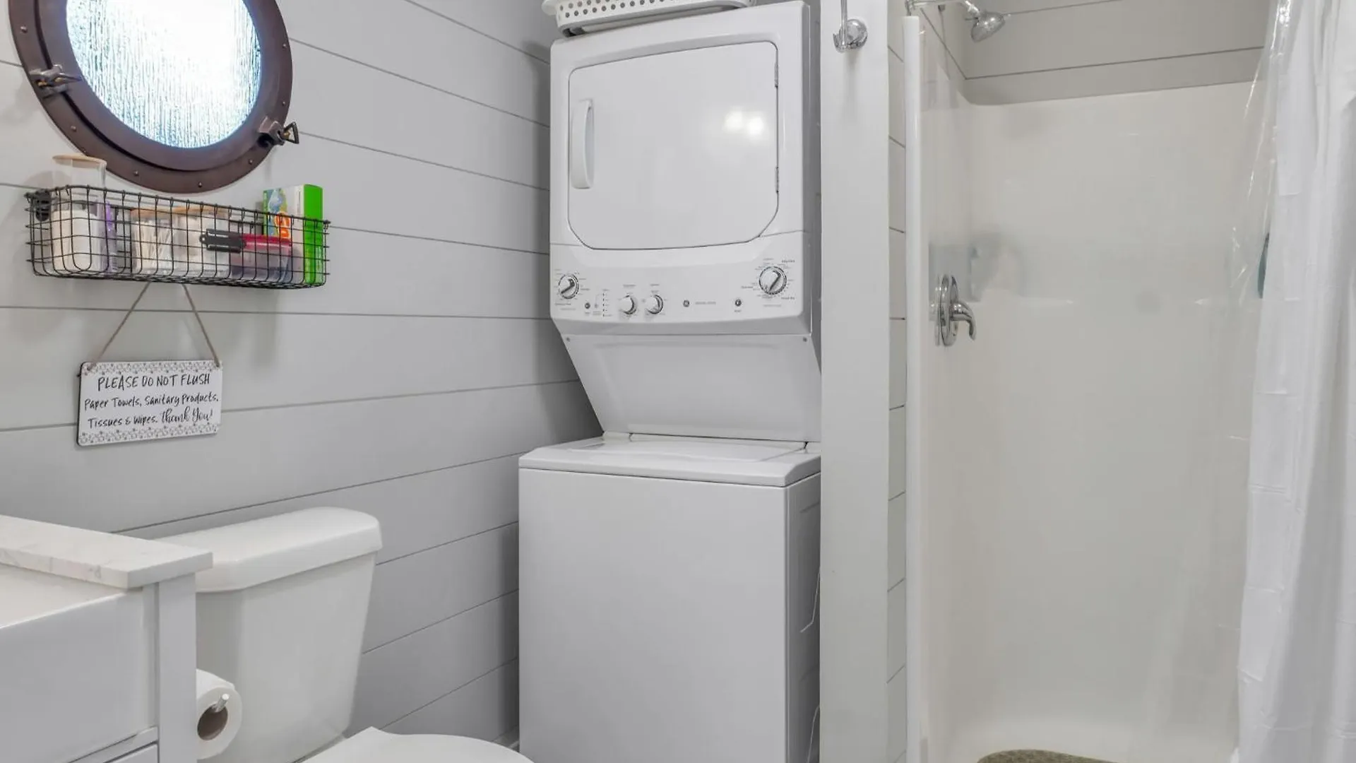 Sunrise Bliss 3 Bedroom St Simons Island 3 Minutes To Pier Holiday home St. Simons Island