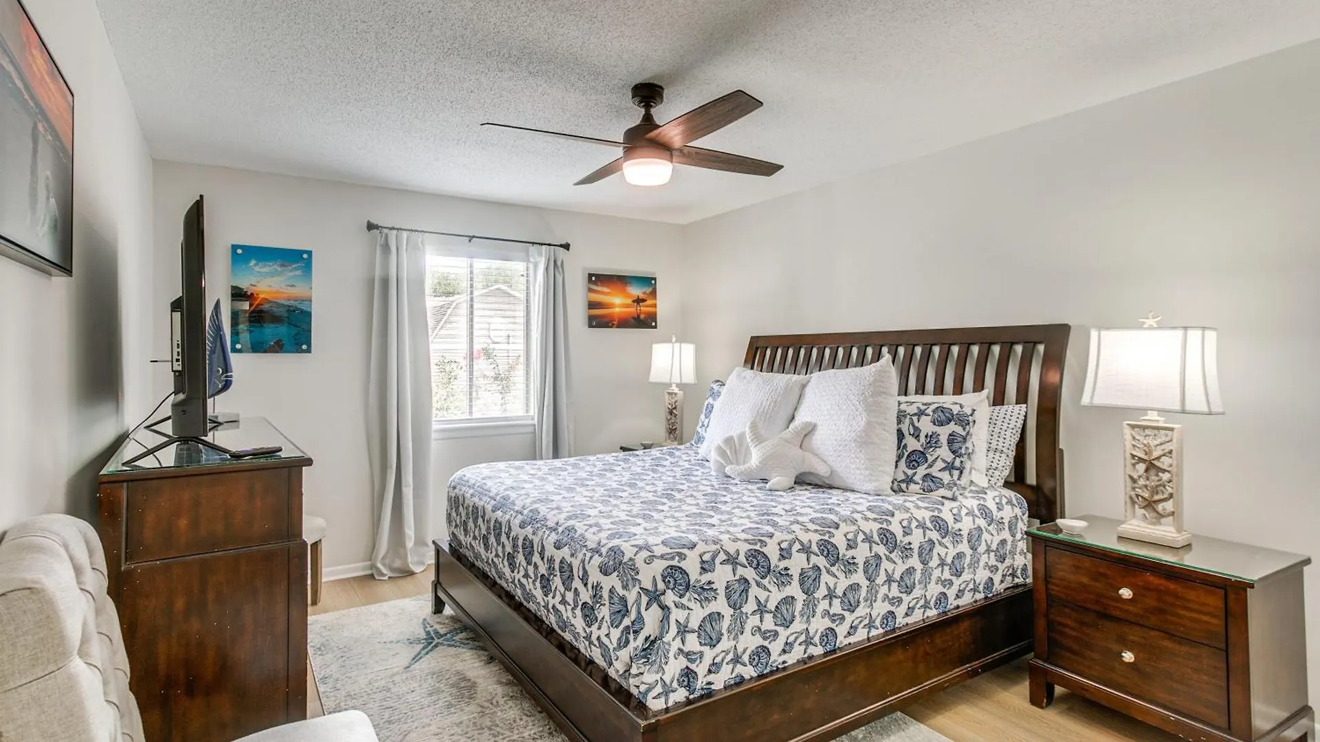 With Amazing Amenities 1 Mi To Beach! St. Simons Island