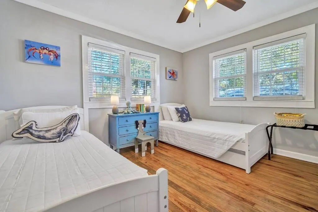 Pierside Retreat Saint Simons Island 3br Sleeps 9 Holiday home St. Simons Island