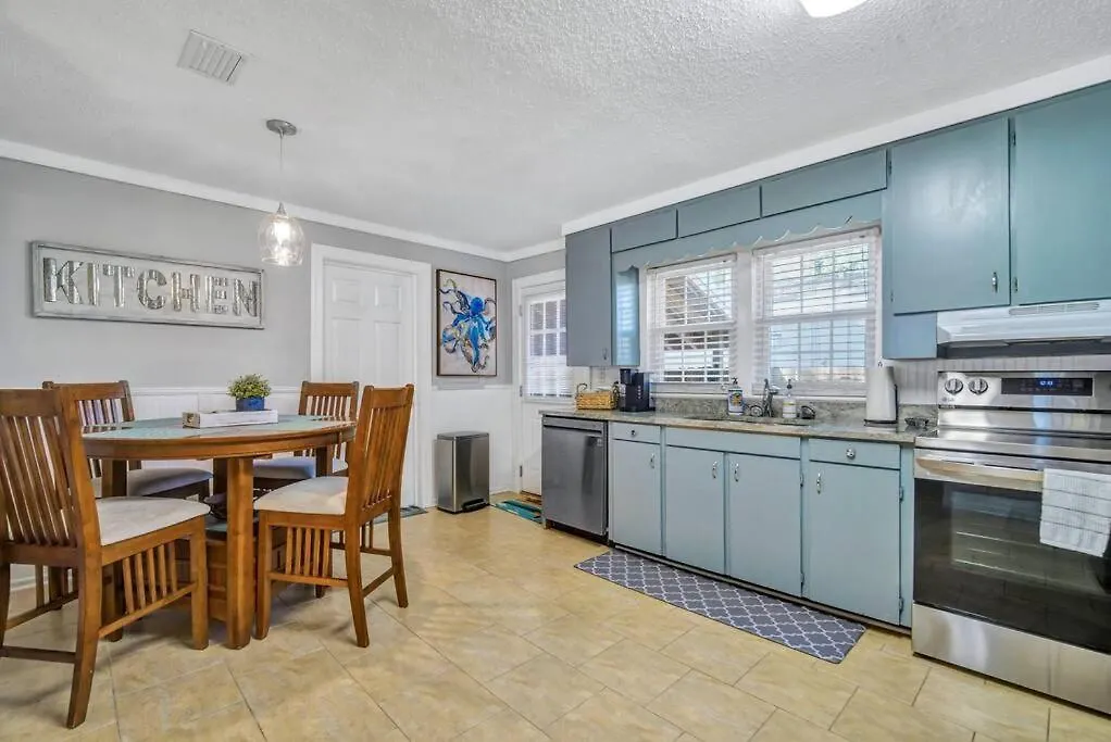 Pierside Retreat Saint Simons Island 3br Sleeps 9 * St. Simons Island