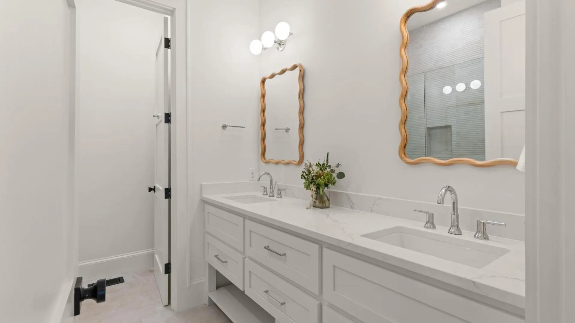 The Ship's Belle - 912 Ocean Blvd Holiday home *