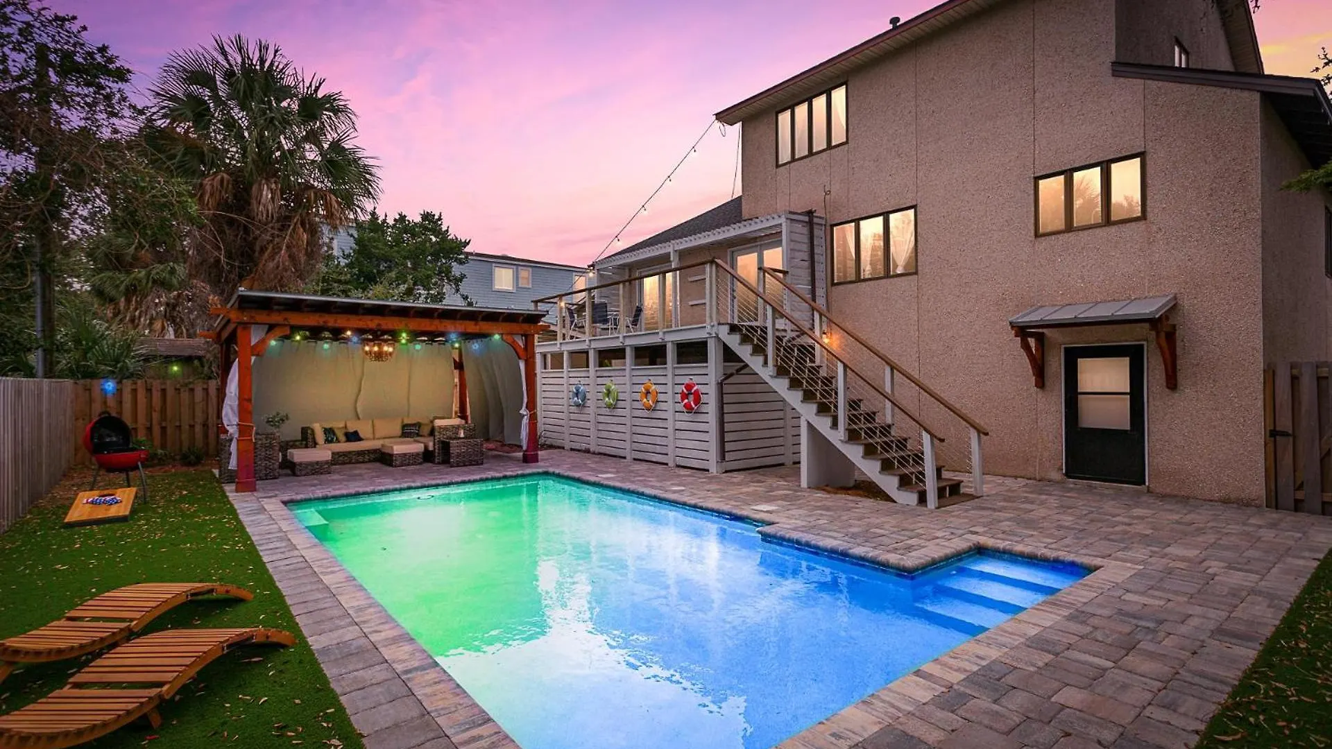 Waters Edge - 1808 Ocean Road Holiday home