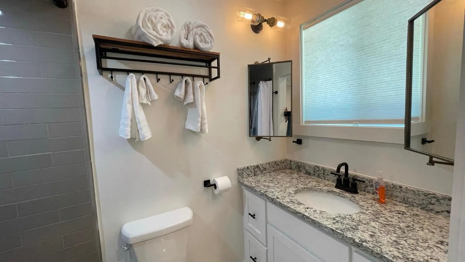 Tree Spirit Retreat - 4310 Third Street Holiday home St. Simons Island
