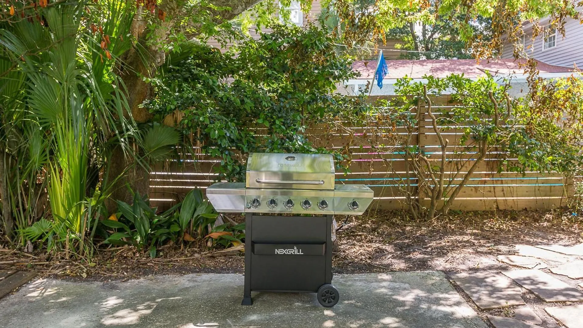 Waterside - 829 Park Way * St. Simons Island