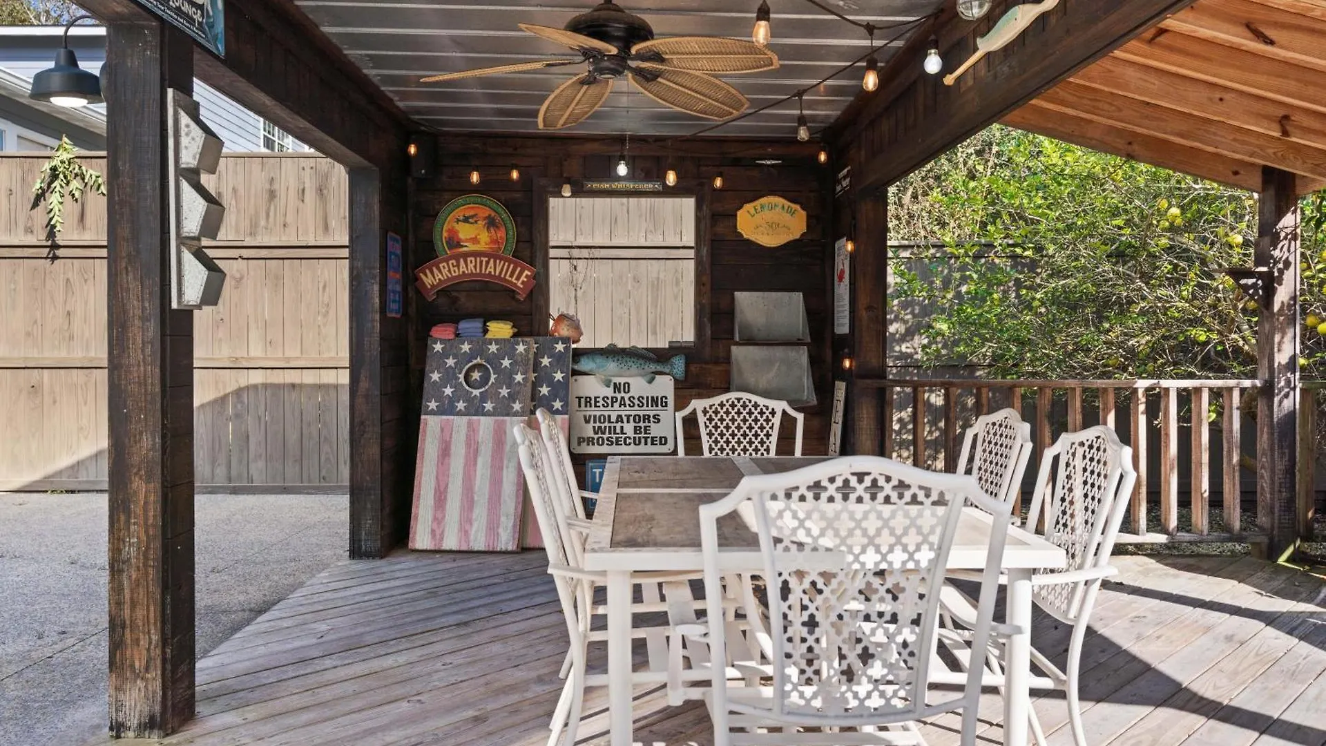 Make A Splash - 510 Delegal St Holiday home *