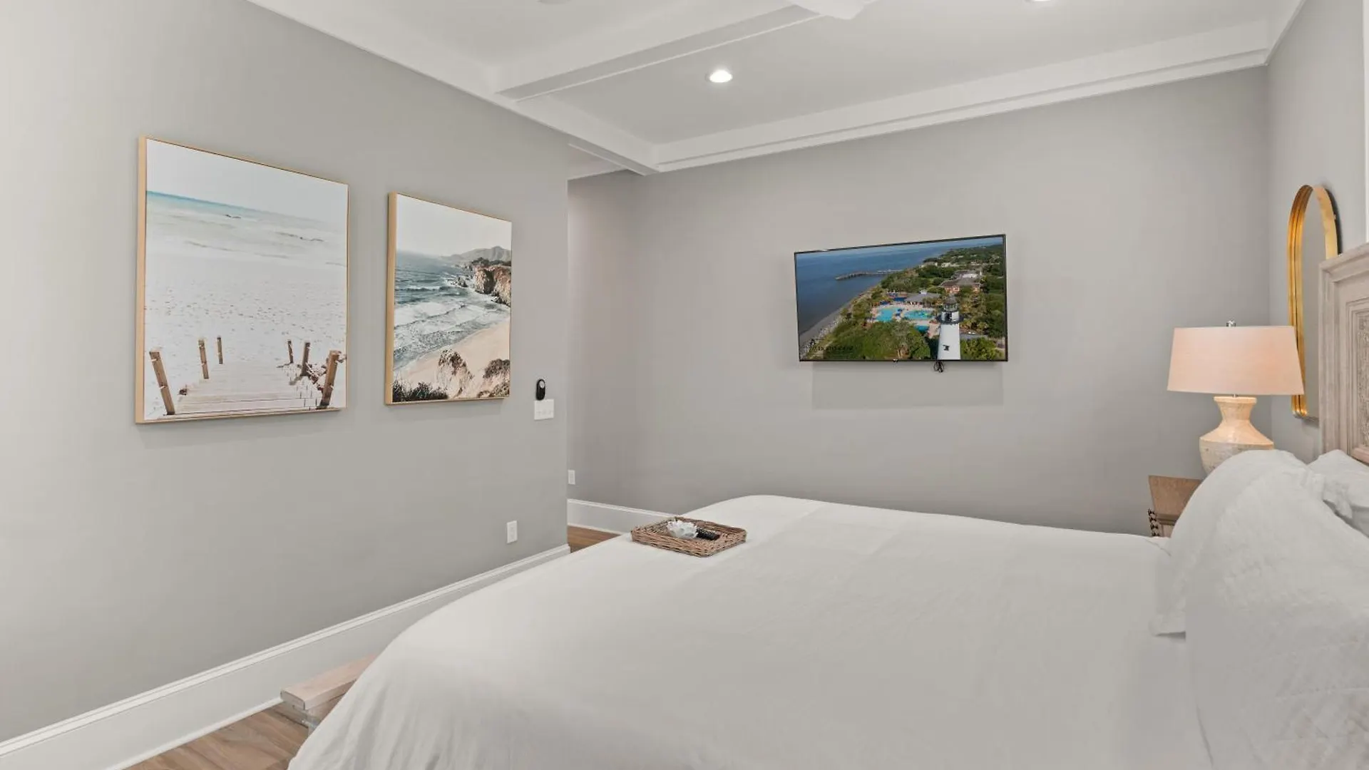 Hook, Wine & Sinker - 20 Couper Place Holiday home *