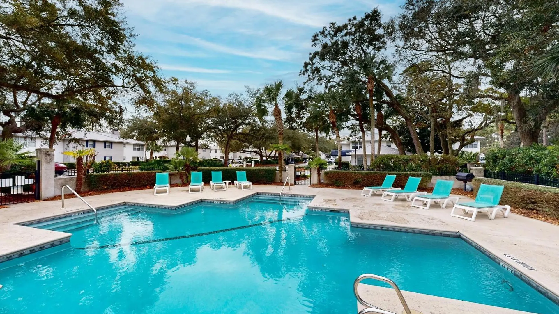 Apartment Island Square 401