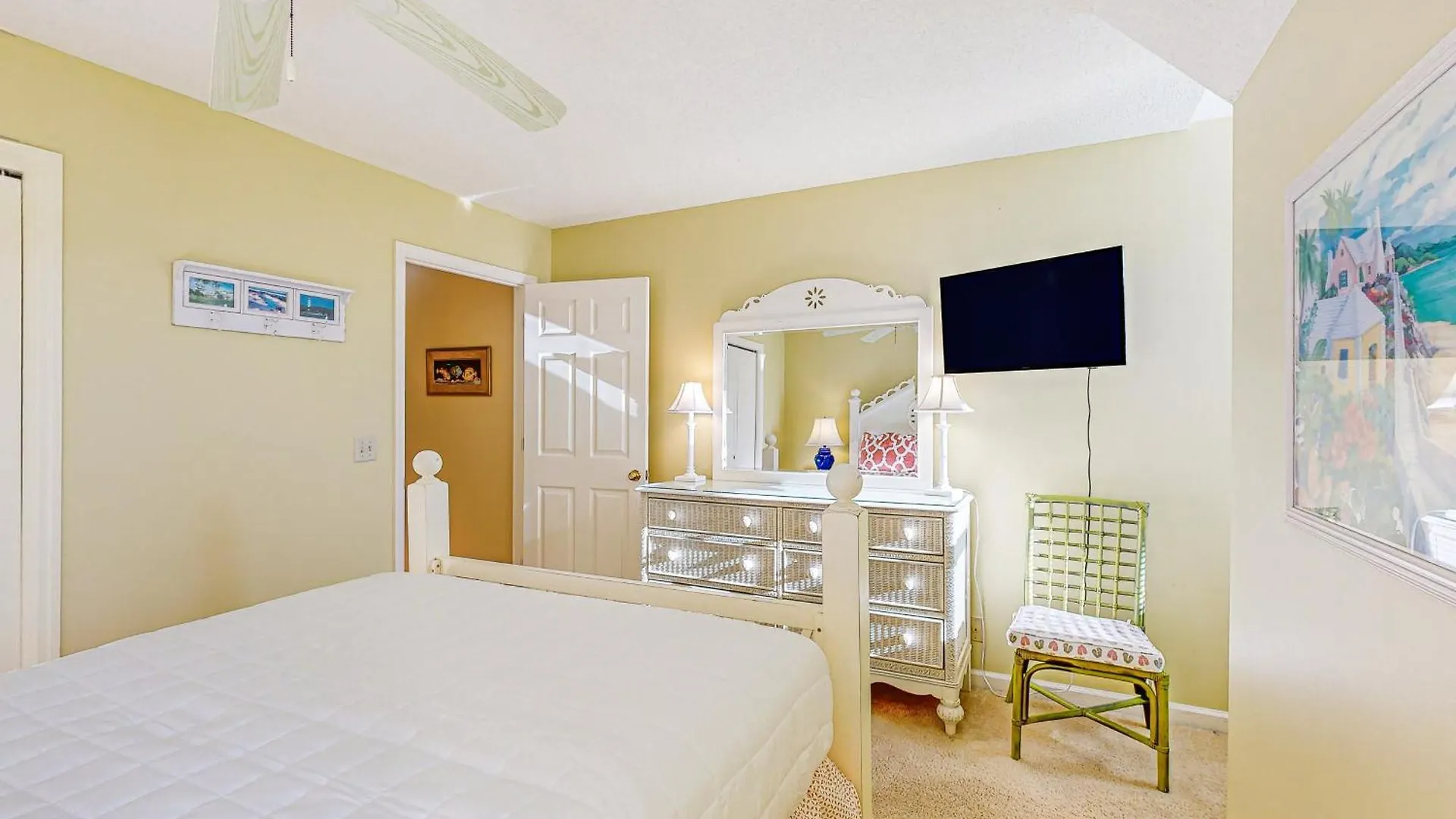 Mews Nest *