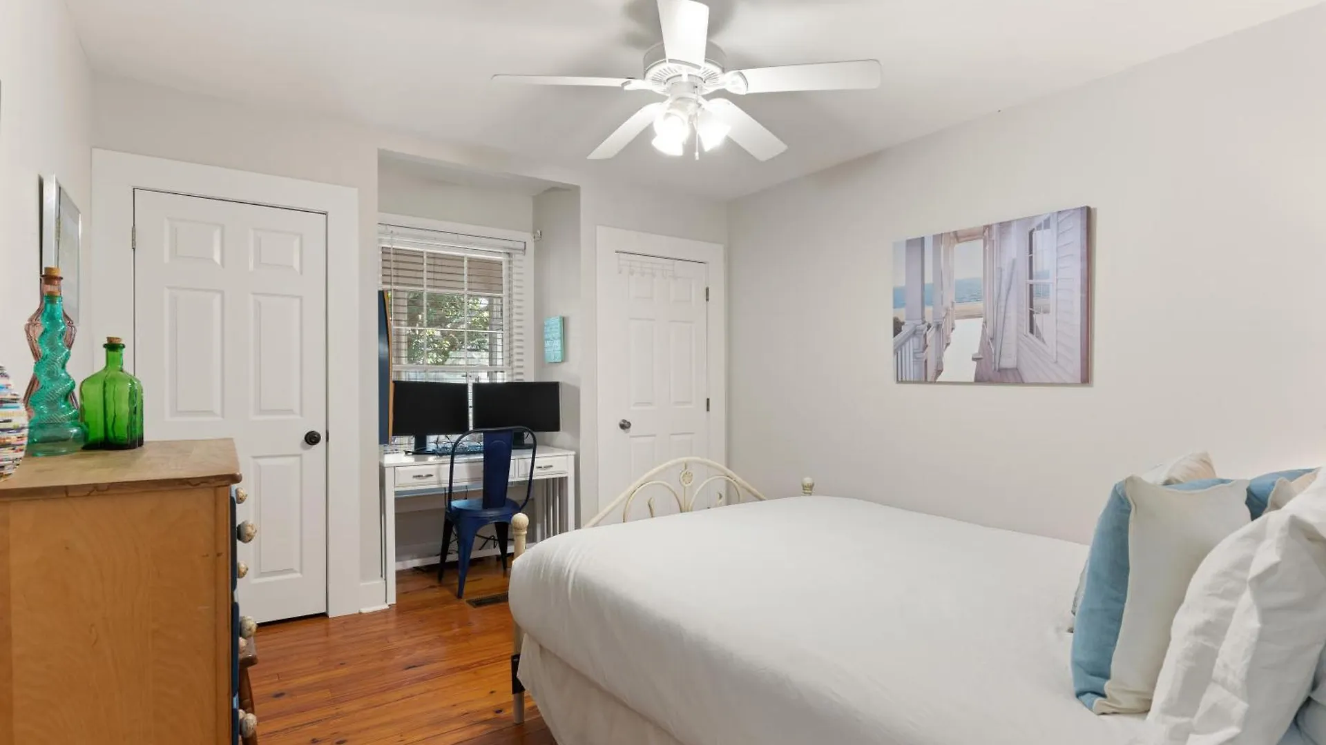 Sunshine Daydreams - 4310 Seventh Street *