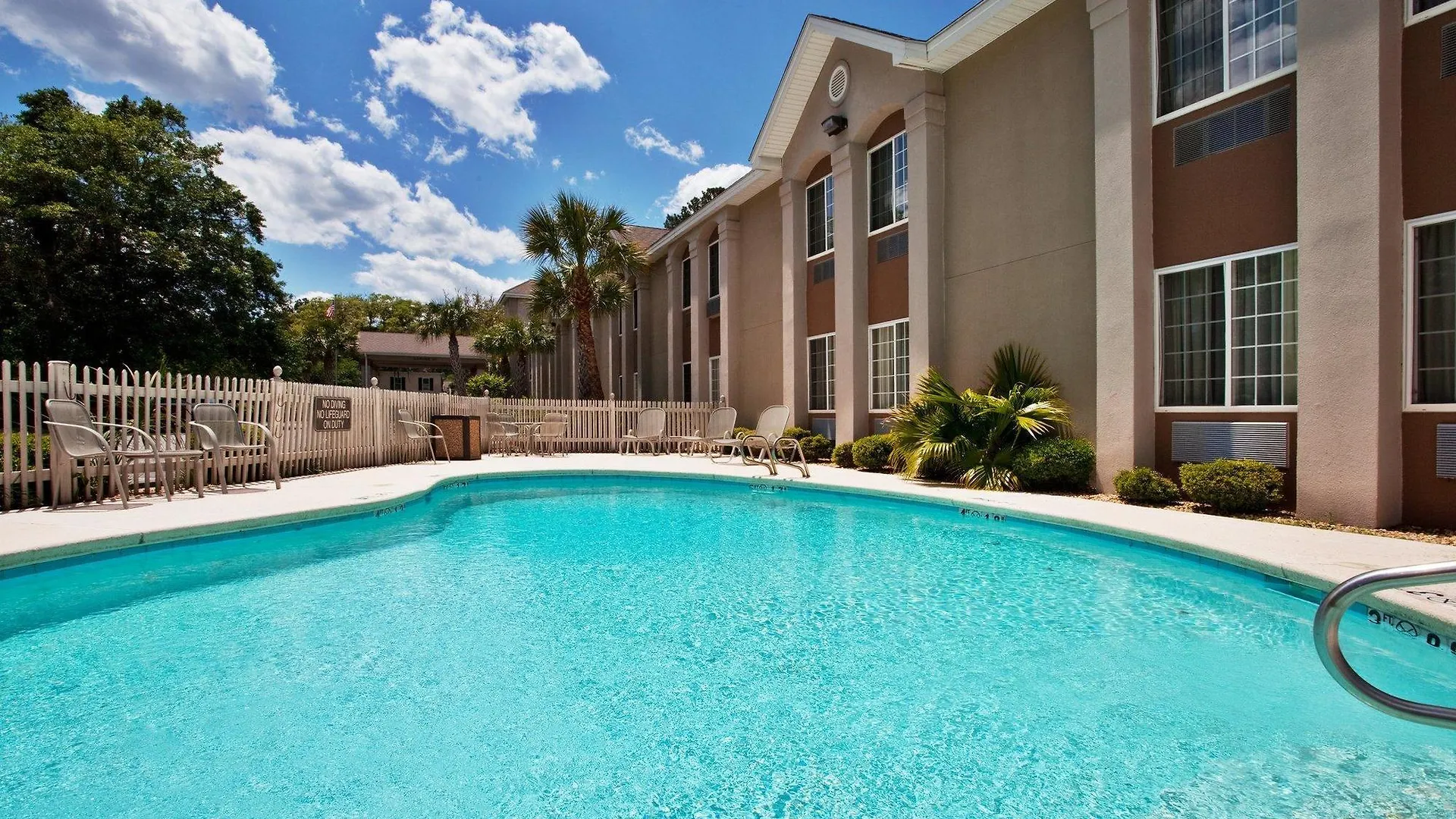 Resort Express Saint Simons Island By Ihg 3*