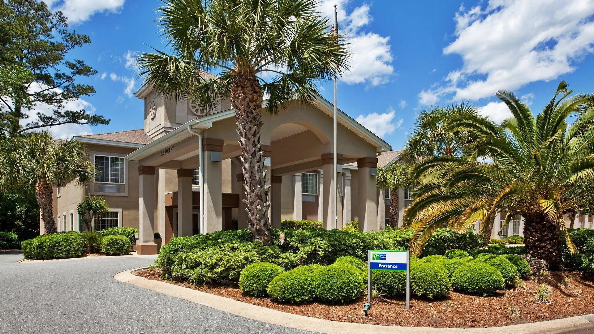 Resort Express Saint Simons Island By Ihg