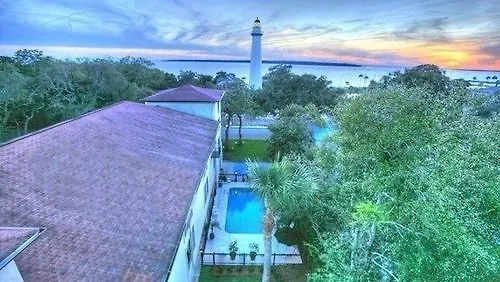 Saint Simons By The Lighthouse Demere Park