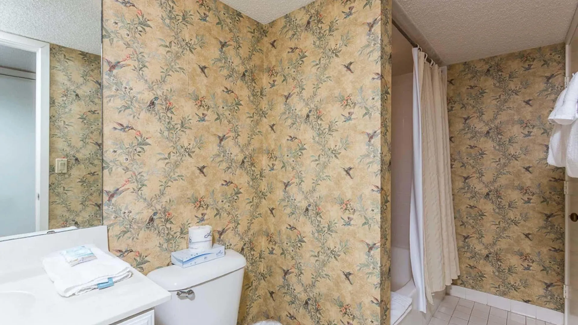 Hodnett Coopers North Breakers Hotel 3*