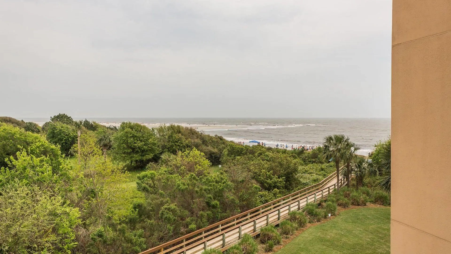 Hodnett Coopers North Breakers Hotel 3*
