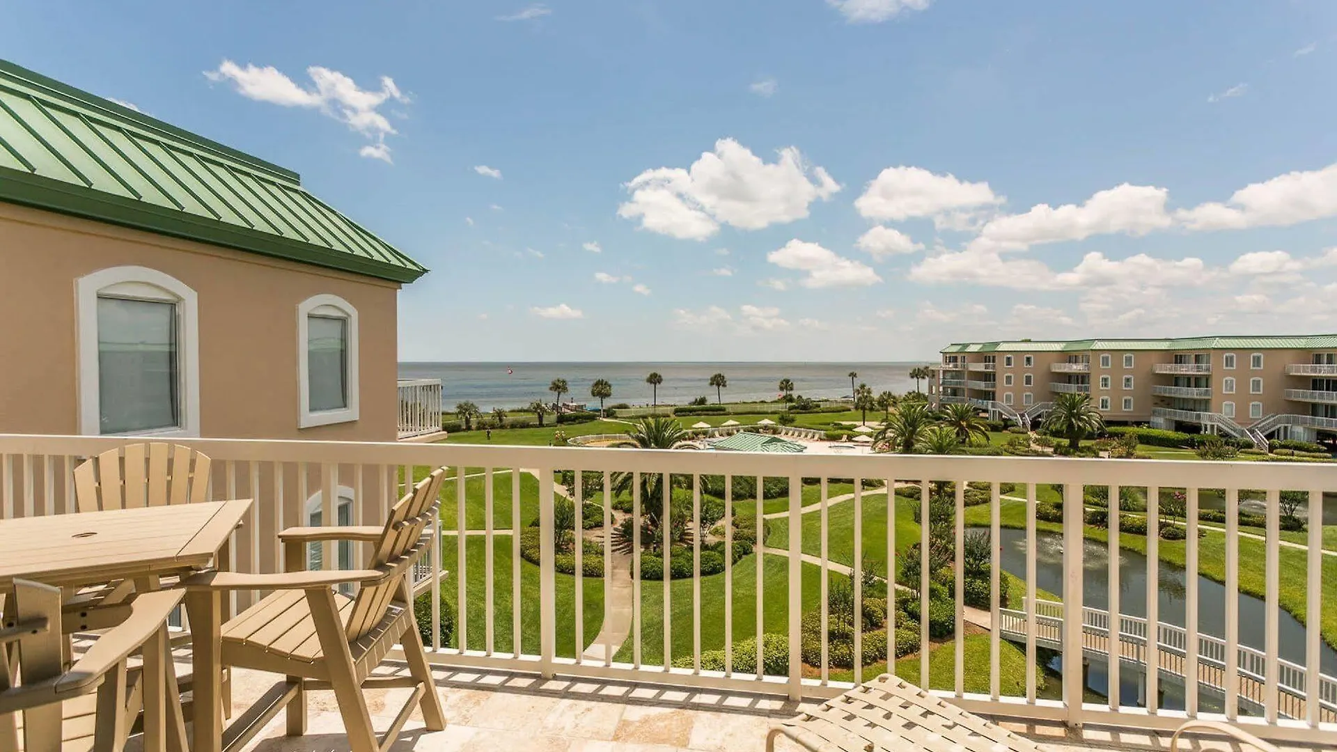 Hodnett Cooper St. Simons Grand 4*