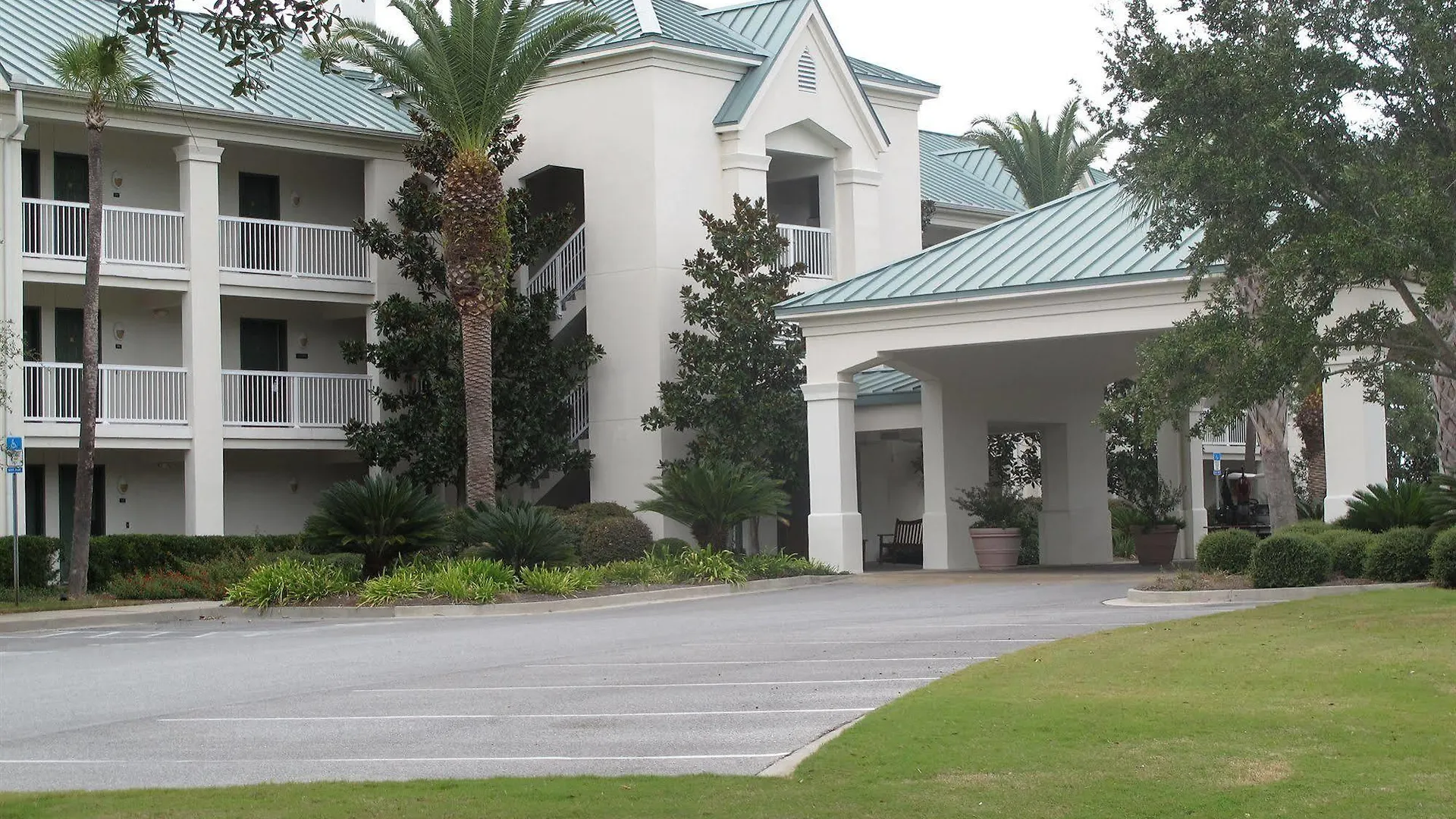 Epworth By The Sea Hotel 2*