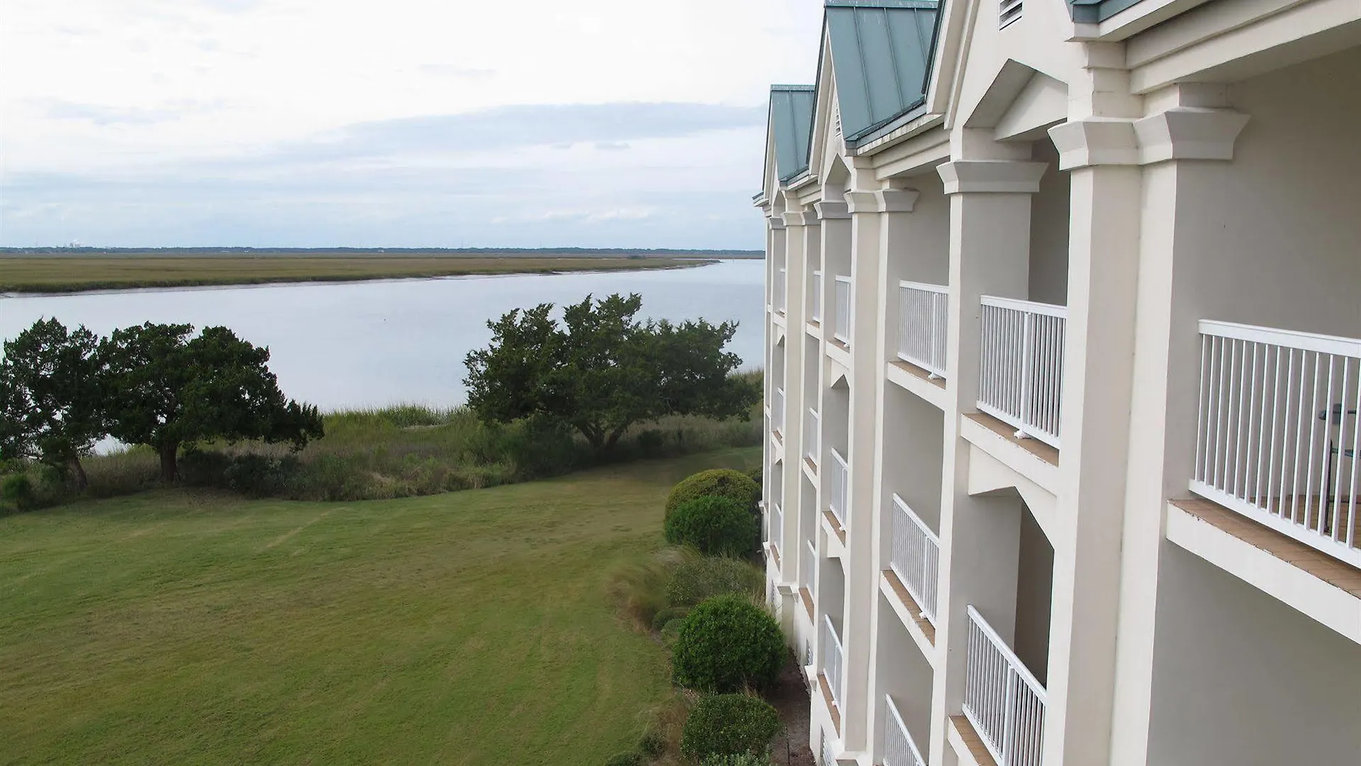 Hotel Epworth By The Sea 2*