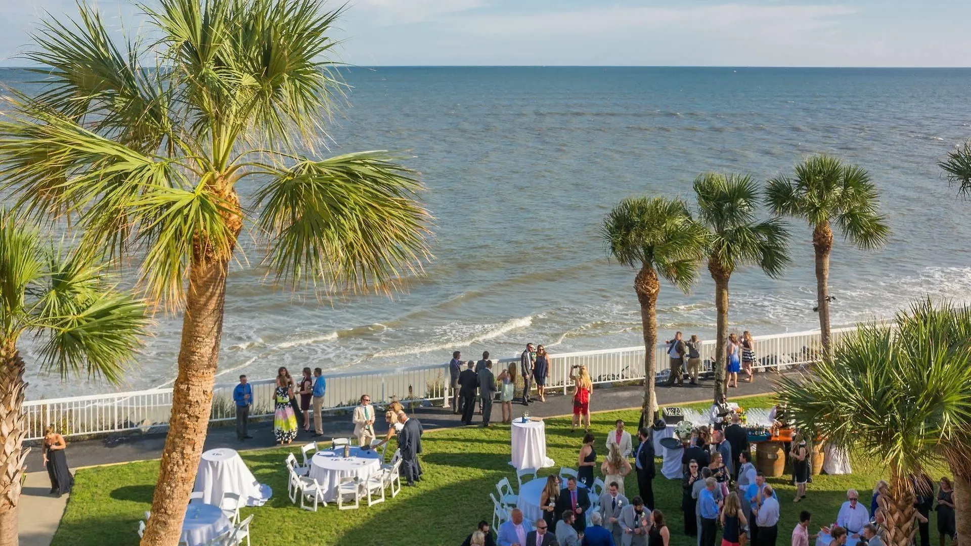 ذا كينج آند برينس بيتش آند جولف ريزورت St. Simons Island