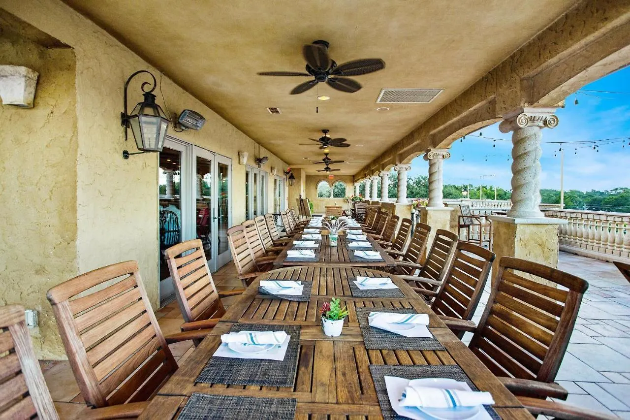 Ocean 4* St. Simons Island