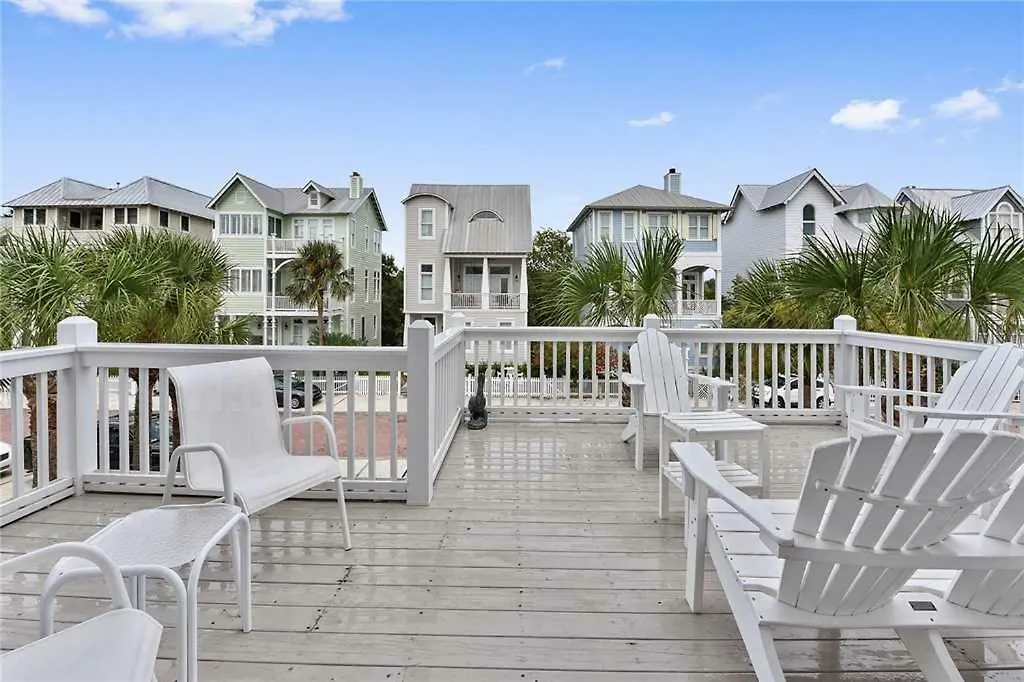 15 Coast Lane