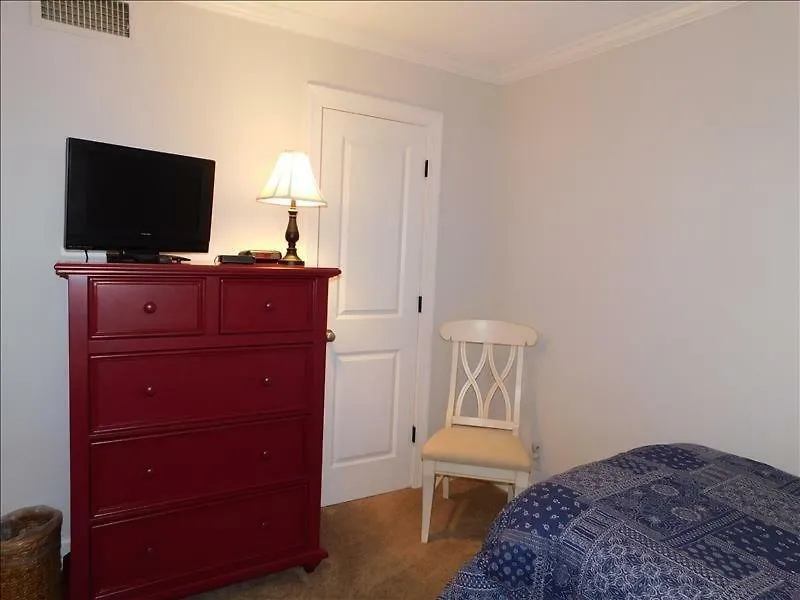Ocean Walk 2/2 Apartment St. Simons Island