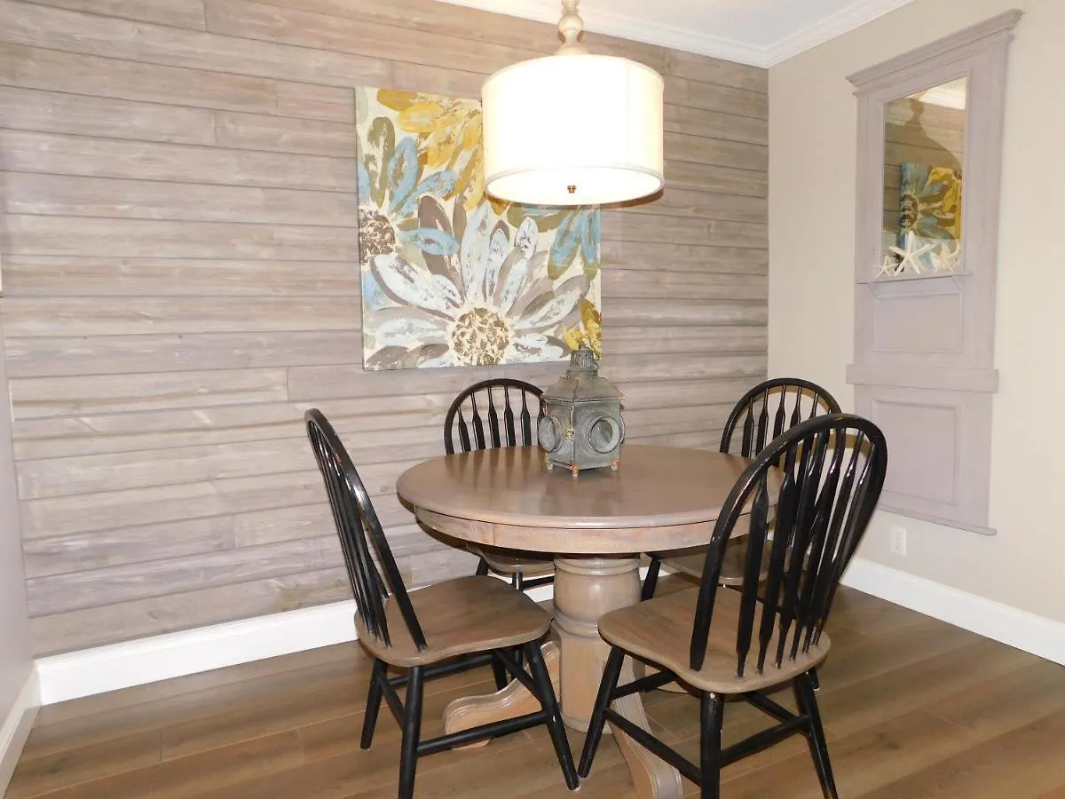 Apartment Ocean Walk 2/2 St. Simons Island