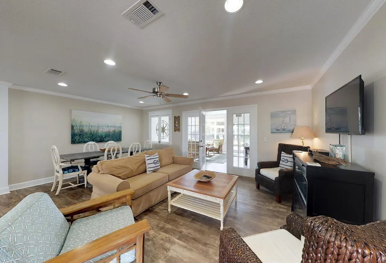 Seaglass By Hodnett Cooper Holiday home
