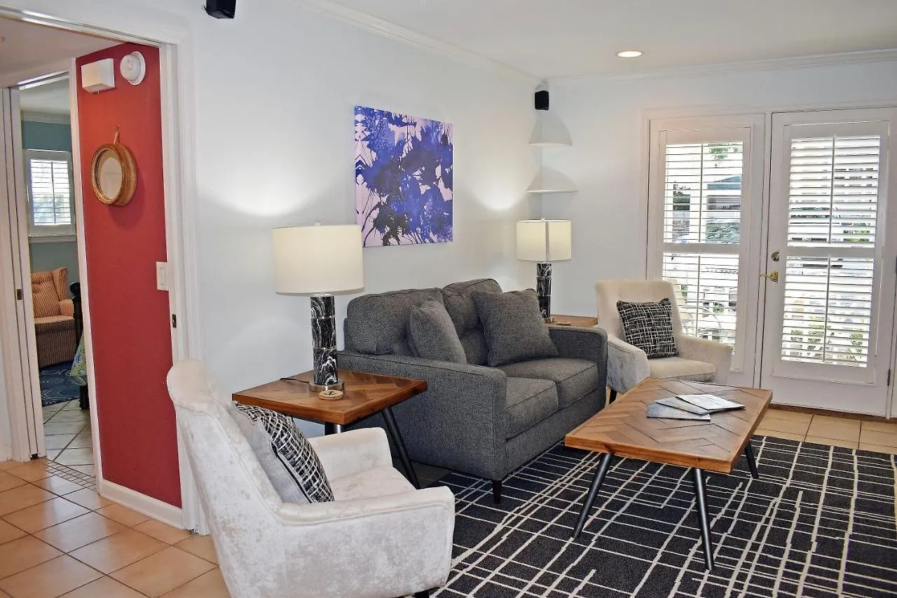 705b Oglethorpe Avenue By Hodnett Cooper St. Simons Island