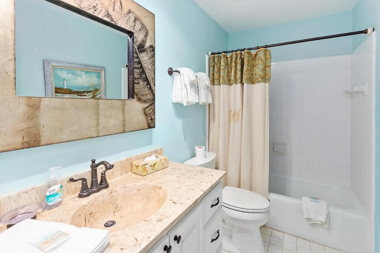 543 Beachview Drive By Hodnett Cooper *
