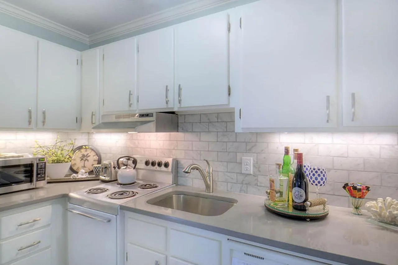 1500 Demere Road #d5 By Hodnett Cooper Apartment