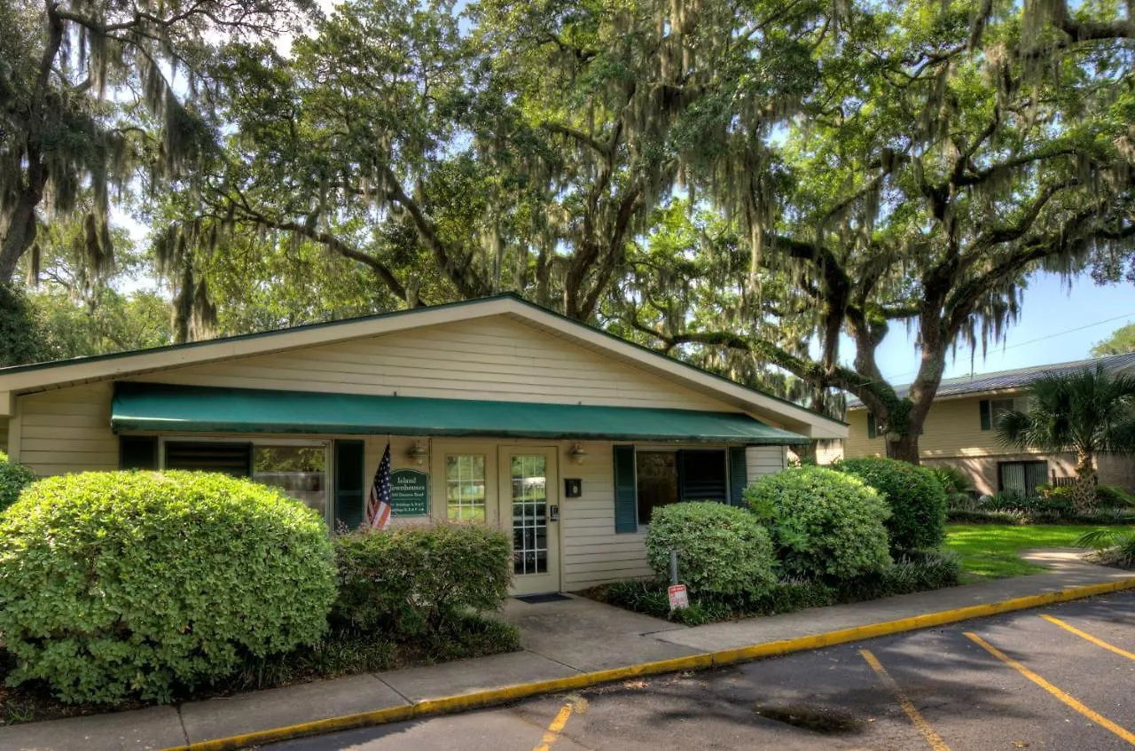 Apartment 1500 Demere Road #d5 By Hodnett Cooper St. Simons Island