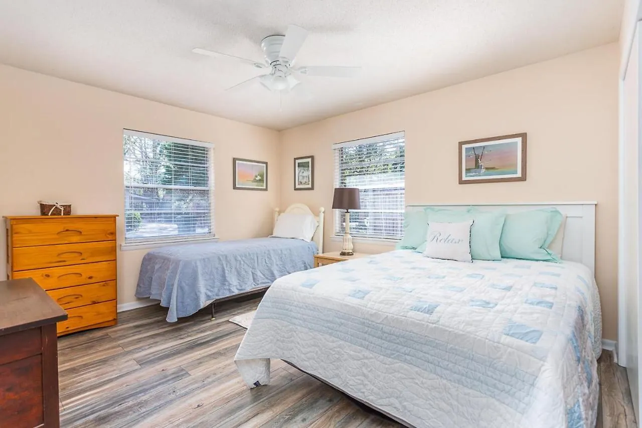 Holiday home 1055 College By Hodnett Cooper *
