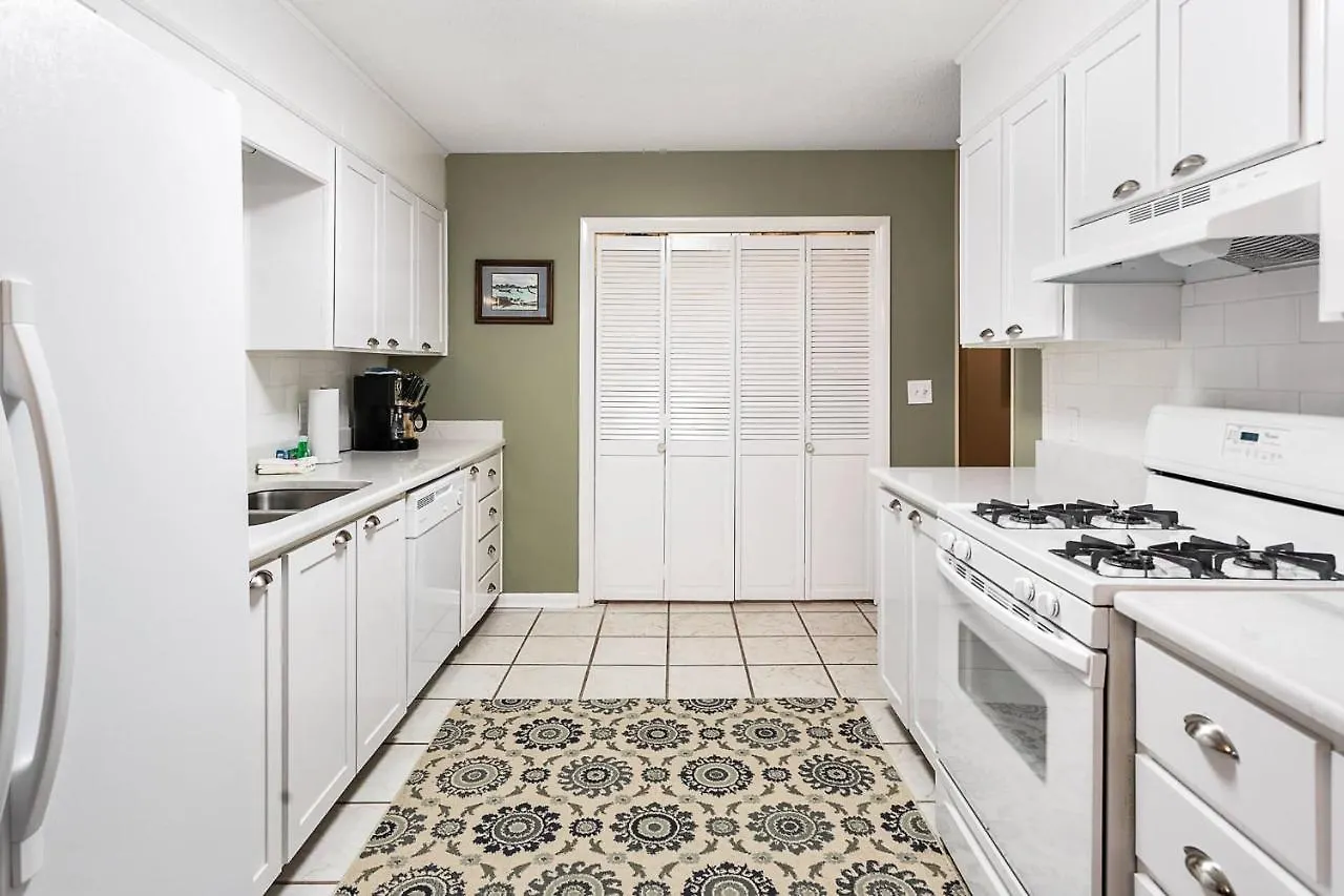 11908 Old Demere Rd By Hodnett Cooper St. Simons Island