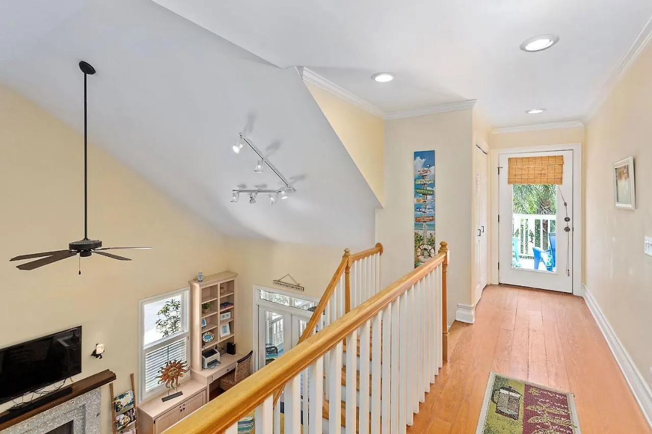 12 Live Oak Place By Hodnett Cooper Holiday home St. Simons Island