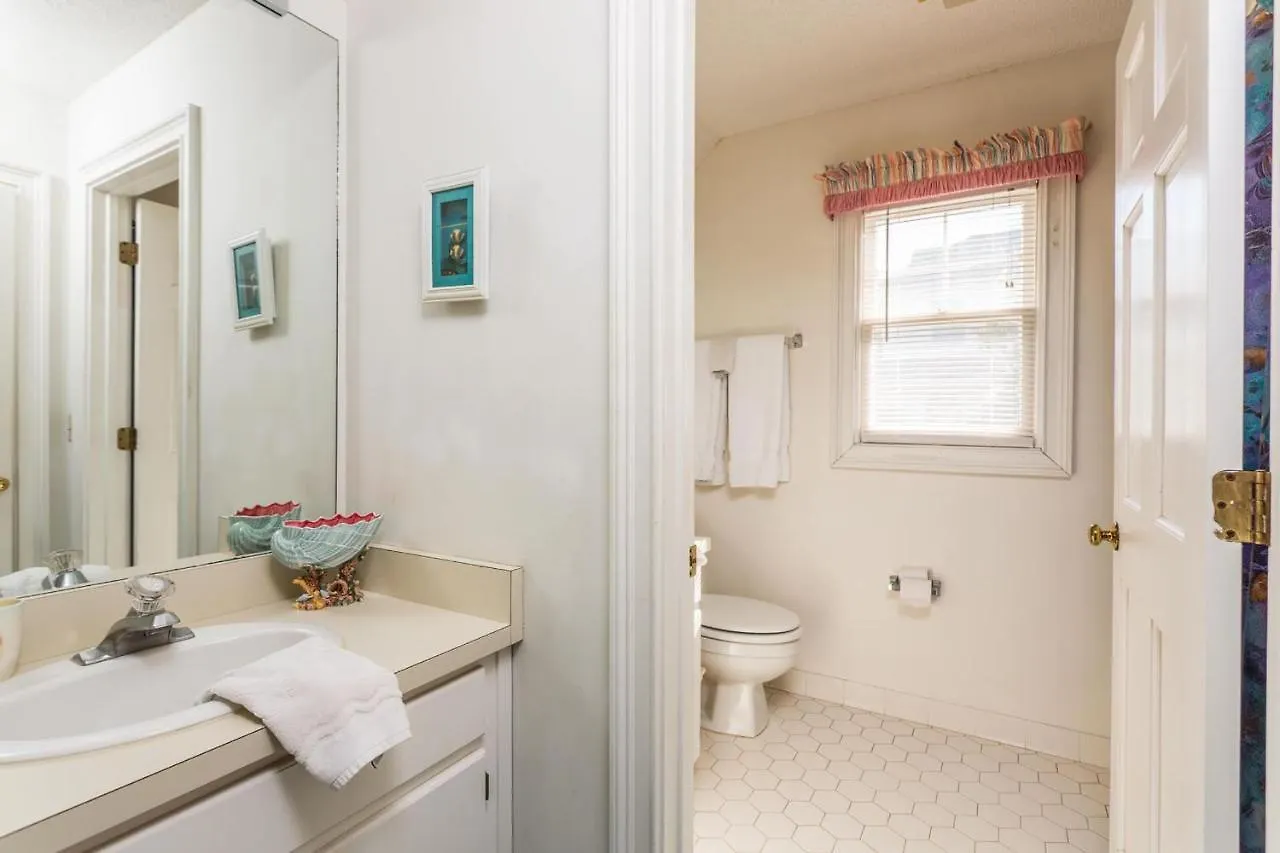 412 Butler Avenue By Hodnett Cooper Holiday home St. Simons Island
