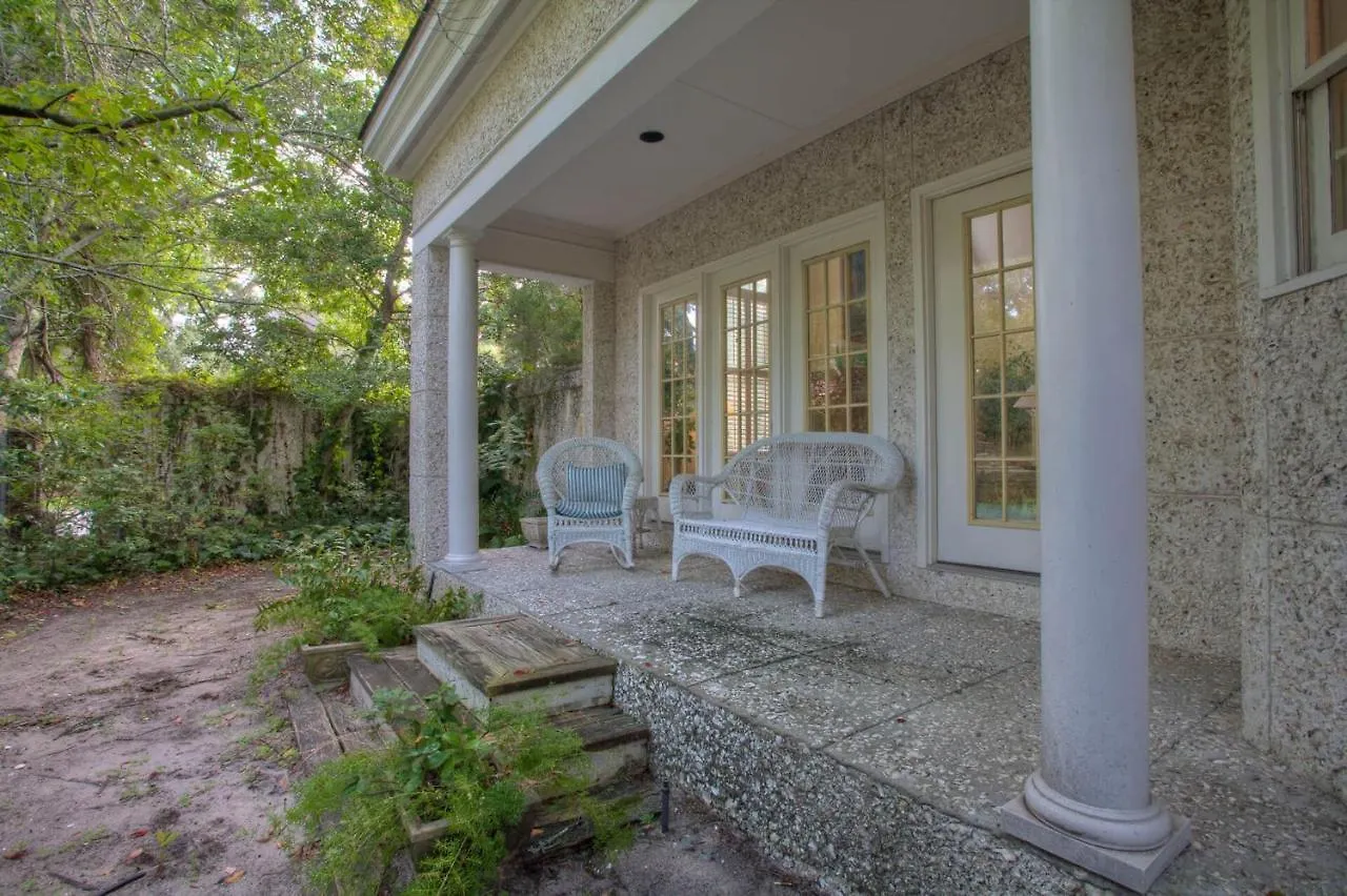 Holiday home 412 Butler Avenue By Hodnett Cooper *